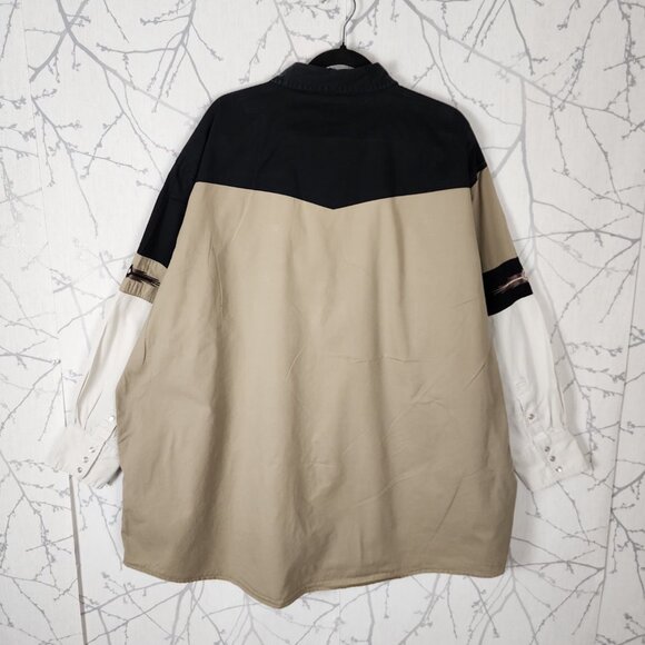 Cumberland Outfitters Colorblock Aztec Embroidered Western Shirt - Picture 3 of 6